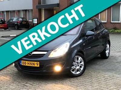 Opel CORSA 1.4-16V Cosmo 1e EIGENR/LEER/PDC/GOED ONDERHOUDEN/