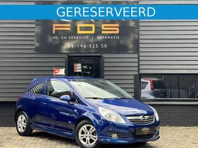 Opel CORSA 1.4- OPC-LINE Automaat 10.000KM NAP! Dealeronderhouden