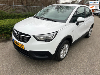 Opel Crossland X 1.2 120 Jaar Edition / Cruise control / Parkeer sensoren V+A / Stoel en stuur verwarming