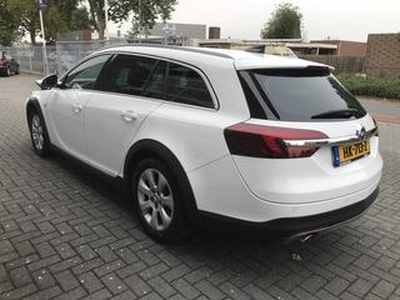 Opel INSIGNIA Country Tourer 1.6 CDTI 2x4 Leer Nav Internet Business+