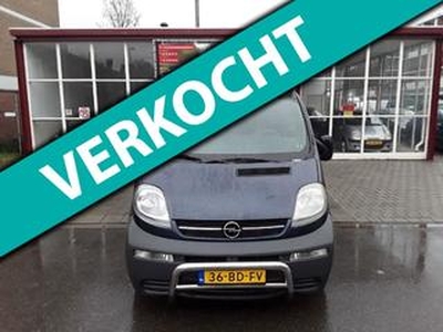 Opel VIVARO 1.9DTI 2.9T L2H1