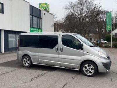 Opel VIVARO 2.5 CDTI L2H1 DubbelCabine Airco Bj 2007