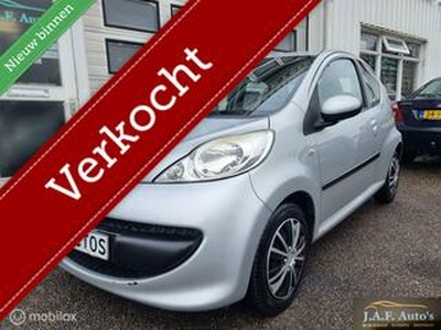 Peugeot 107 1.0-12 Koude Airco Nw APK zeer zuinig!