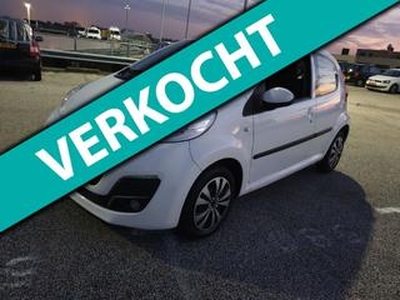 Peugeot 107 1.0/AIRCO/Elektra pakket/Nw 2 jaar Apk/Garantie!!