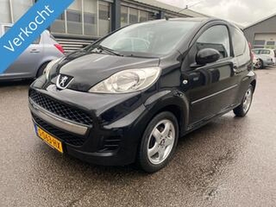 Peugeot 107 XR 1.0 12v Blak & Siliver verkocht