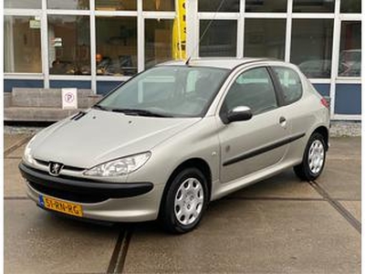 Peugeot 206 1.4 X-Design |Stuurbkr |NAP |Nieuwe APK