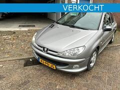 Peugeot 206 206; 1.4 16V 3DRS