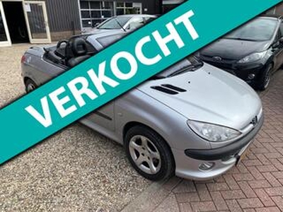 Peugeot 206 CC 2.0-16V Benzine Cabrio Veel optie's Climatronic Leer Lm velgen Rijdt en schakelt perfect