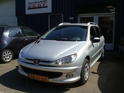 Peugeot 206 SW 1.4 HDi Air-line 3 .