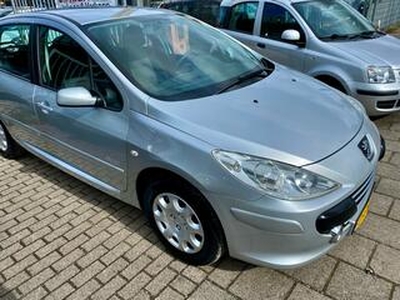 Peugeot 307 1.6-16V Oxygo