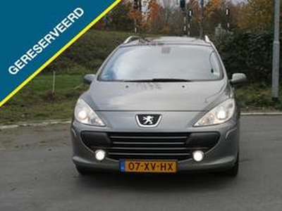 Peugeot 307 2.0-16V Premium