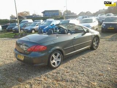 Peugeot 307 CC 2.0-16V OXYGO Zeer lux,s Airco ecc, NL auto met groot beeld nav