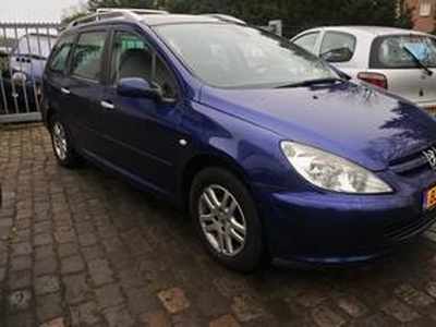 Peugeot 307 SW 1.6 16V Premium gas G3 apk tot 31-7-2019 loop niet netjes stationair klep?