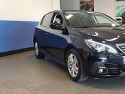 Peugeot 308 1.2 PureTech Blue Lease Executive Avantage