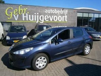 Peugeot 308 1.4 VTi XR NIEUWE APK