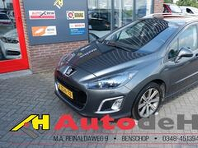 Peugeot 308 1.6 THP Allure 7pers/Navi/trekhaak