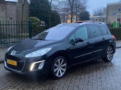 Peugeot 308 SW 1.6 THP Signature 2012 Leer! PDC v+a! Trekhaak! Led! Stoelverwarming! Luxe uitvoering!