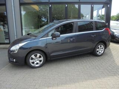 Peugeot 5008 1.6 HDIF BLUE LEASE 5P. Clima / Cruise / Navigatie Staat in de Krim