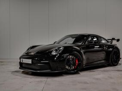 Porsche 911 4.0 GT3 Clubsport Nederlandse auto Liftsysteem PPF folie Bose