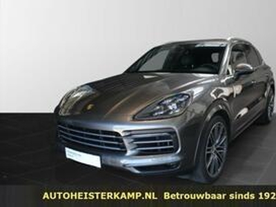 Porsche CAYENNE 3.0 340 PK Luchtvering Trekhaak Panoramadak 22 Inch