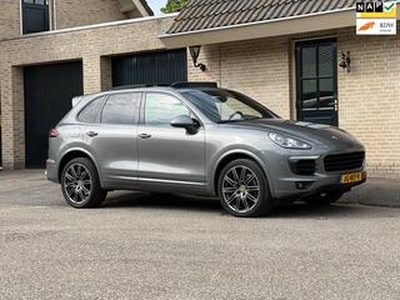 Porsche CAYENNE 3.0 D FACE LIFT |PANO| FULL OPTIONS|EXPORT