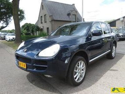 Porsche CAYENNE CAYENNE 4.5 V8