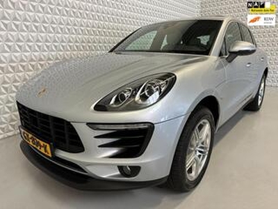 Porsche MACAN 3.0 D S Panorama PDC Navi Xenon Camera