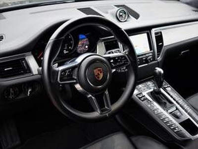 Porsche MACAN 3.6 Turbo Sport Chrono Bose Luchtvering