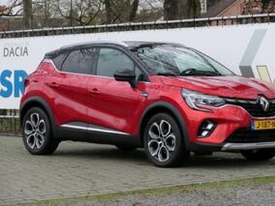 Renault CAPTUR TCe 155 EDC Automaat Intens