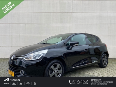 RENAULT CLIO 0.9 TCe Eco2 Expression / Navigatie / Zomer en Winter Set op Lm velg / Cruise Control / Getinte ramen Achter /