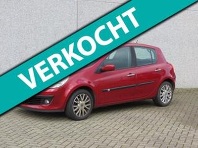 Renault CLIO 1.2 TCE Collection Dealer onderhouden 1e eigenaar