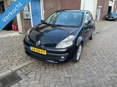 Renault CLIO 1.4 16V Business Line