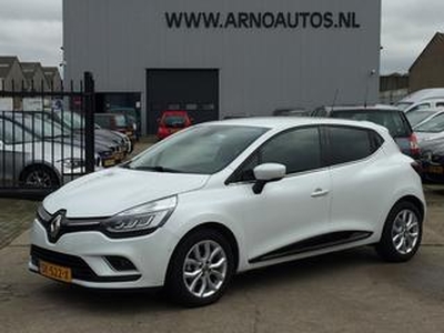 Renault CLIO 1.5 dCi Ecoleader Intens 5-DEURS, VOL OPTIES, AIRCO(CLIMA), HALF LEDER INTERIEUR, GROOT NAVIGATIE/MULTIMEDIA, ACHTERUITRIJCAMERA, CRUISE CONTROL, PARKEERSENSOREN, 4X ELEK-RAMEN, LED KOPLAMPEN, LM-VELGEN