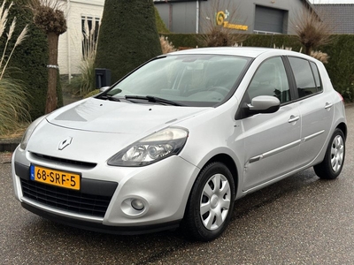 Renault Clio 1.5 dCi Night & Day 2011 Navi/Clima