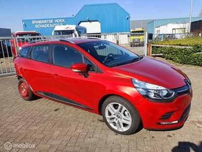 Renault CLIO Estate 1.5 dCi Ecoleader Limited