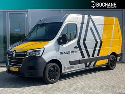 Renault MASTER 2.3 dCi 135 T35 L2H2 Work Edition NAVIGATIE | ACHTERUITRIJCAMERA | PARKEERSENSOREN VOOR EN ACHTER | TREKHAAK | BETIMMERING LAADRUIMTE