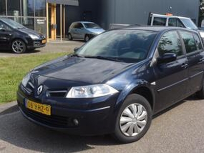 Renault MEGANE 1.6-16V NIEUWE APK Business Line Navi Cruise/Climate-control