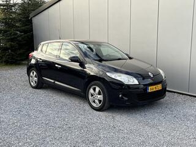 Renault MEGANE 1.6 Dynamique | Navi | Autom. Airco | Cruise Control | LMV | Keyless | Trekhaak | Nieuwe APK | 2e Pinksterdag open op afspraak!!