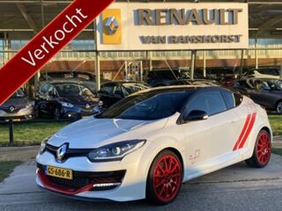 Renault MEGANE Coup? 2.0 R.S. Turbo Renault Sport Trophy-R 275 / Origineel NL ! / Akrapovic ! / Navi / Camera / Bluetooth / Parkeersensoren A / LM Velgen 19'' /