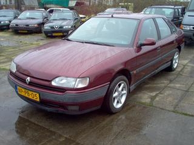 Renault SAFRANE 2.2 RT VI