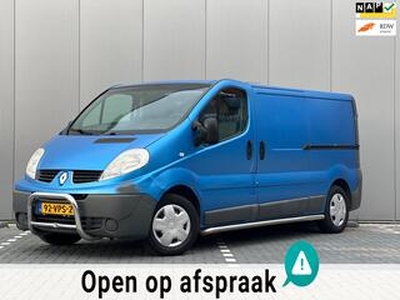 Renault TRAFIC 2.0 dCi L2H1 | Airco | 3 Persoons | Schuifdeur links+rechts | Trekhaak | onderhoudhistorie volledig