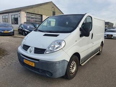 Renault TRAFIC 2.0 dCi T27 L1H1 Bj:2011 NAP!