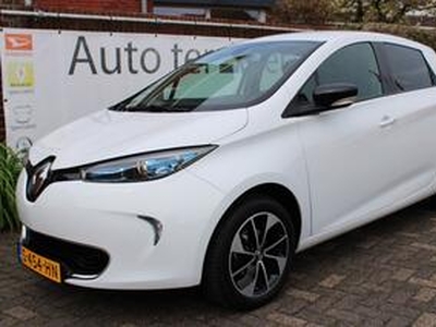 Renault ZOE *: € 10.500,- na aftrek overheidssubsidie. R90 Intens 41kW accuh