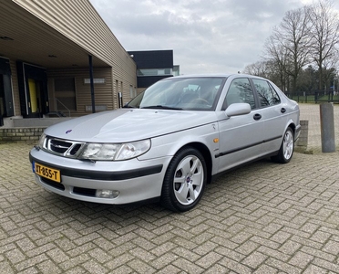 Saab 9-5 3.0t SE Griffin automaat [ Fm navi,camera,leer,ecc,lmv,audio,cruise,pdc ]