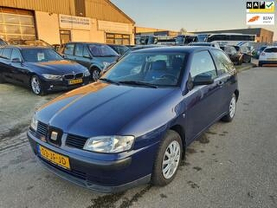 Seat IBIZA 1.4-16V Stella Bj:2002 NAP!