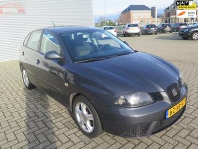 Seat IBIZA 1.4-16V Trendstyle. airco cruise-control