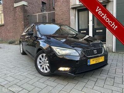 Seat LEON 1.6 TDI Style Business Eco | Airco | Stoelverw.