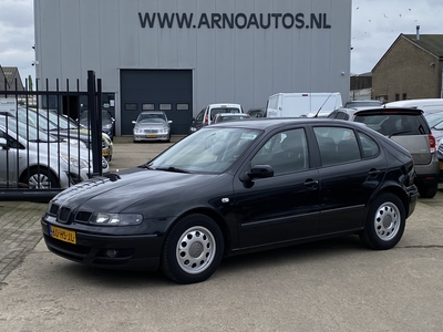 SEAT LEON 1.8-20V 126 PK Sport, NIEUWE DISTRIBUTIERIEMSET+WP, AIRCO, APK TOT 09-01-2025, 4X ELEK-RAMEN, AIRBAGS, CENT-VERGRENDELING, LM-VELGEN