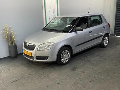 Skoda FABIA 1.2-12V Go Nieuwe Ketting APK NAP Airco!