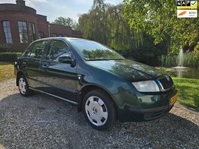 Skoda FABIA 1.4-16V sedan AIRCO *apk:12-2024*